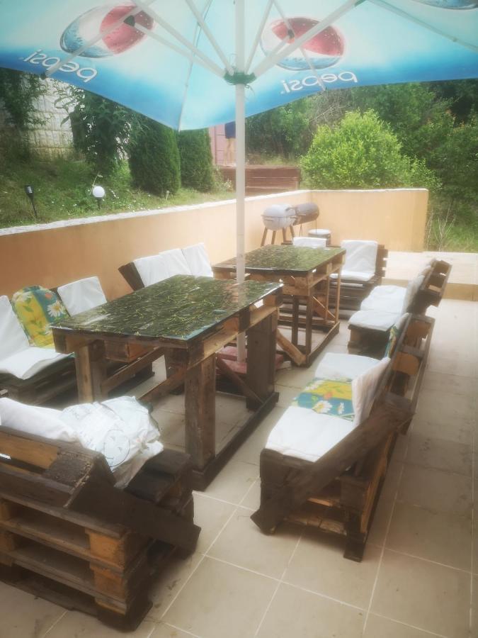 Complex Karia IV Apartment Kavarna Bagian luar foto