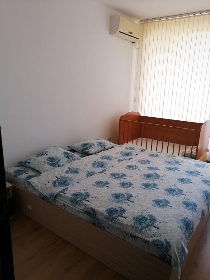 Complex Karia IV Apartment Kavarna Bagian luar foto