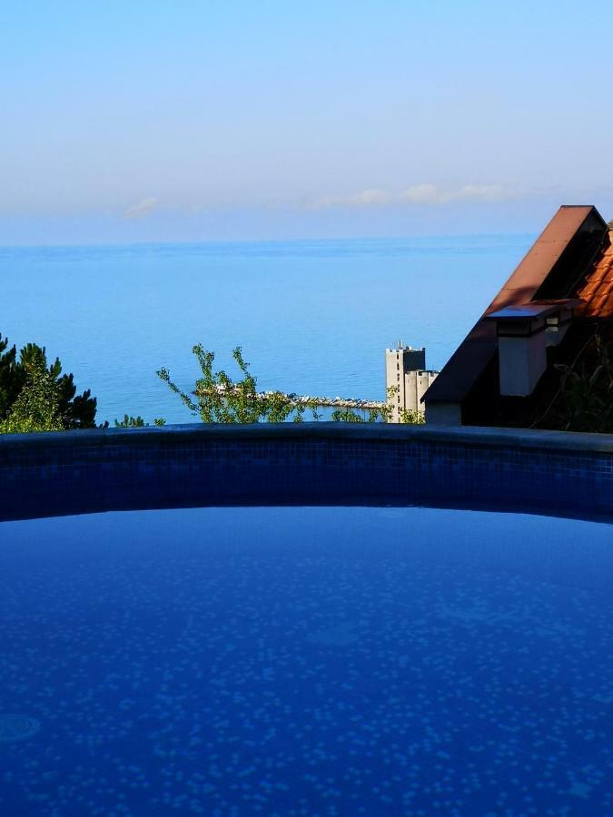 Complex Karia IV Apartment Kavarna Bagian luar foto